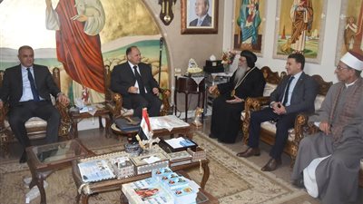 ترقية الأنبا إبرام من أسقف إلى مطران بالفيوم