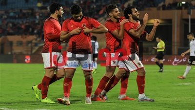 مدرب الأهلي يتحدث عن تألق نيدفيد و