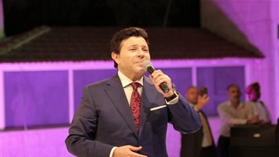 هانى شاكر يحيي حفل رأس السنة فى أحد المراكب المطلة على كورنيش النيل