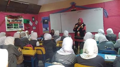 صور| مهارات الفقد والاكتساب' ومثلث النجاح فى محاضرة مكتبة الفيوم العامة