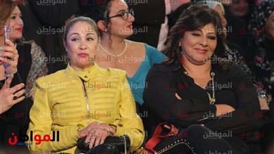 صور| هالة صدقى وشيرين تحضران عرض أزياء هاني البحيري