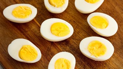 انفوجراف| 4 كنوز يحتويها البيض