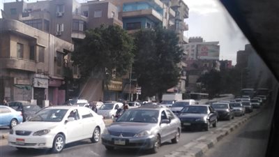 صور.. ازدحام مروري بمنطقة المهندسين