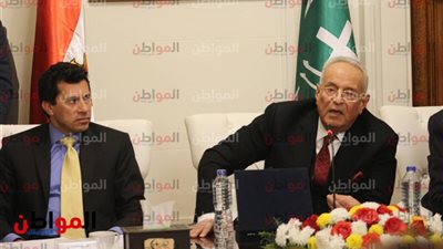 صور| بدء اجتماع وزير الشباب والرياضة مع أعضاء حزب الوفد 