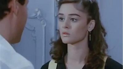 إنفوجراف| علا رامي .. رفضت العمل مع شقيقتها وتزوجت فنانين منهم نادر أبو الليف