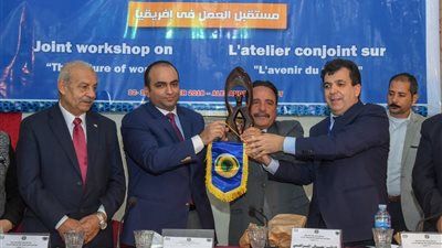 نائب محافظ الإسكندرية يفتتح المؤتمر العمالي الدولي