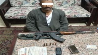 تفاصيل ضبط 6 أشخاص بحوزتهم أسلحة نارية وذخائر في سوهاج 