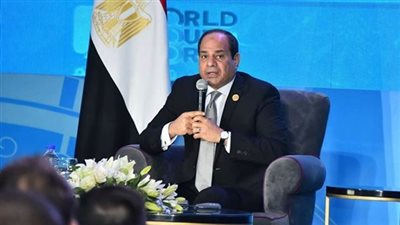تعليق السيسي على مظاهرات فرنسا : ياريت نقارن صح