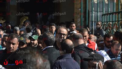 صور| غياب أهل الفن.. فنان واحد يشهد تشييع جثمان حسن كامي