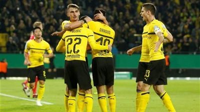 بوروسيا دورتموند تقتل أمال أتليتكو مدريد في الحصول على خدمات نجم الفريق