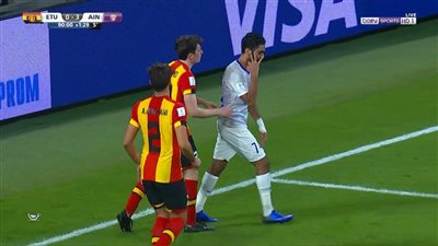 حسين الشحات يكشف سر الإشارة برقم 3 للاعب الترجي