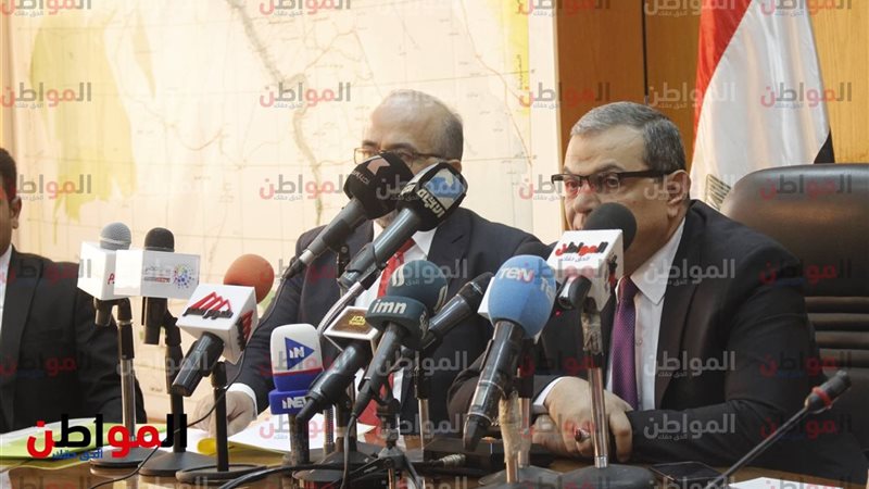 تسليم هويات المستحقين