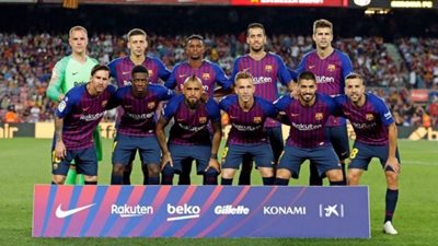 ليونيل ميسي يقود هجوم برشلونة ضد ليفانتي