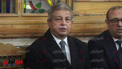 صور| وزير الشباب الأسبق يقدم العزاء فى إبراهيم سعدة 