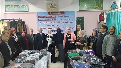 صور| وكيل تعليم كفر الشيخ تفتتح معرض  شتاء دافيء 