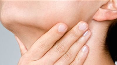 أنواع أمراض الغدة الدرقية .. تعرف عليها