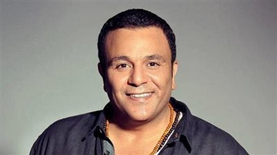 فيديو جراف| فى عيد ميلاده الـ 56.. عزت أبو عوف صاحب الفضل على محمد فؤاد