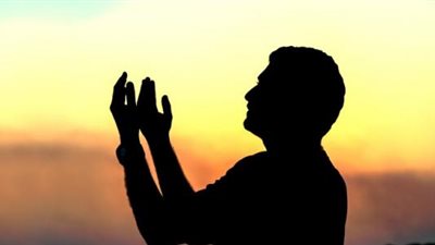 عطر لسانك بذكر الله .. أدعية مستجابة يوم الجمعة 