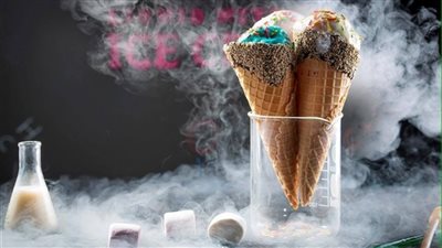 آيس كريم في ديسمبر .. تعرف على أضرار الجيلاتي في الشتاء