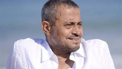 صور لا تنسى|في عامه الـ 57 .. جورج وسوف في الطفولة على المسرح