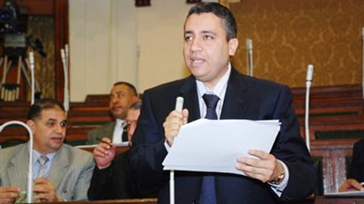لجنة مشروعات البرلمان تقترح منح رخصة مؤقتة للمشاريع الصغيرة