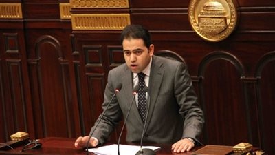 صورة .. الملك سلمان يستقبل مستشار شيخ الأزهر