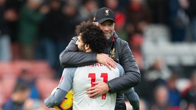 كلوب: إصابة محمد صلاح تسببت في تراجع مستواه بداية الموسم