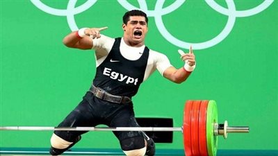 صورة.. الجارحي يرعى محمد إيهاب رسميا