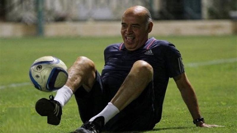 علي أبو جريشة فاكهة