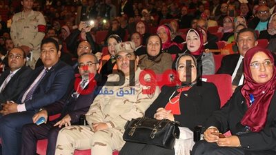 صور.. نائب وزير التربية والتعليم يفتتح مؤتمر 