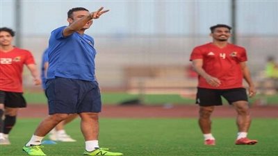 ميدو يطالب بتخصيص مقاعد لذوي الاحتياجات الخاصة داخل الملاعب