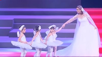 هنا شيحة عن فستان زفافها أمام السيسي: لو خطط عمري كله مكنش هيطلع بالشكل ده