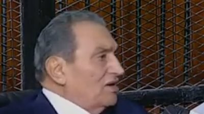صور .. رد فعل محمد البلتاجي بعد هذا اللفظ من مبارك في قضية اقتحام الحدود