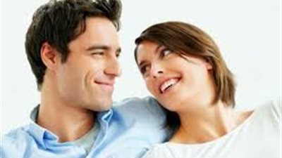 تحذير للزوجات.. مشاهدة التلفاز تؤثر على خصوبة زوجك