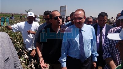 محافظ بني سويف ووزير الزراعة يرفضان 