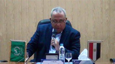 التوجيه بحصر المطبات العشوائية والعمل على إزالتها بالشرقية
