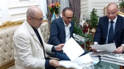  القاهرة تحتفل باليوبيل الذهبي لمعرض الكتاب