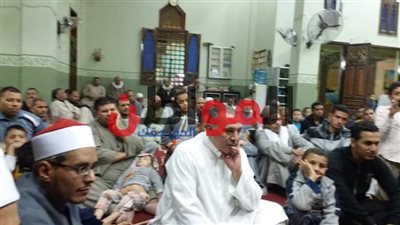 صور.. توافد المصلين لأداء صلاة الجمعة بمساجد بني سويف
