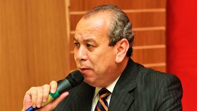 قبول تبرع  بأرض لإقامة مدرستين بـ 