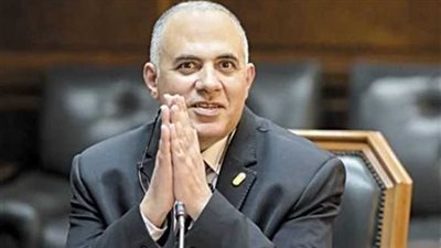 عبدالعاطي يقدم تقريرًا عن زيارة وزير الري السوداني لمصر