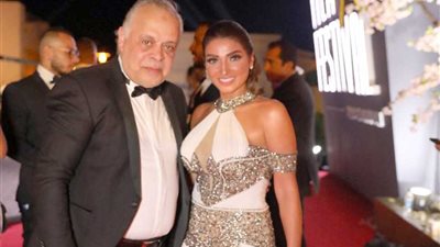 فيديو .. رسالة مؤثرة من روجينا لزوجها فى عيد ميلاده 