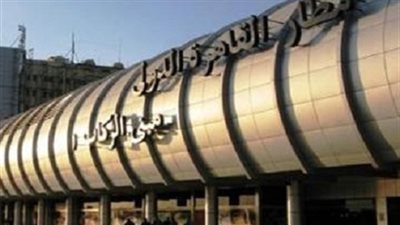 لو مسافر.. اعرف قيمة المبلغ المسموح السفر به خارج مصر بالدولار