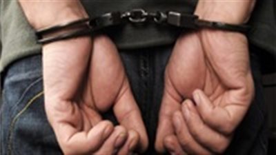 القبض على سائق سوزوكي بحوزته 30 جرام حشيش في العبور