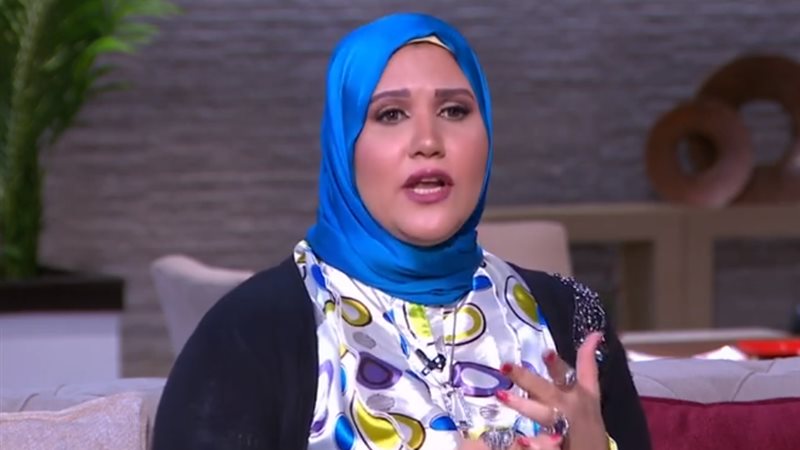 داليا فكرى وبرنامج