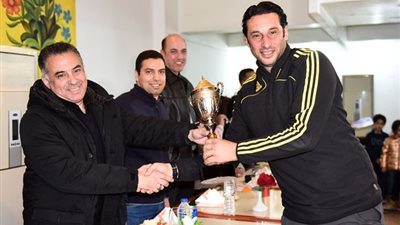الأهلي يكرم الفائزين ببطولة التنس للرواد