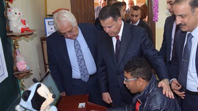 افتتاح معرض المنتجات لذوي الإعاقة بالمدرسة الفكرية ببني سويف 