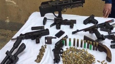 ضبط شخصين بحوزتهما أسلحة نارية في القليوبية