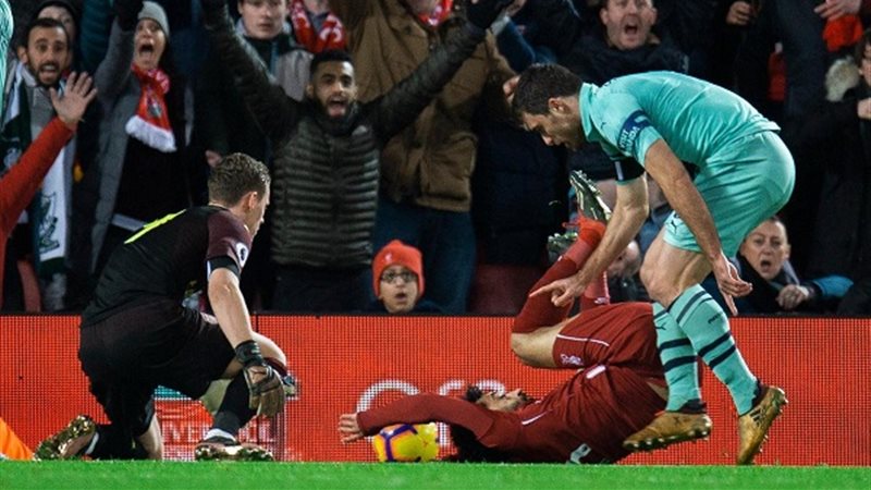 محمد صلاح وسوكراتيس