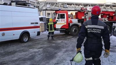 بث مباشر.. استمرار عمليات البحث من موقع الحادث المأساوي في روسيا