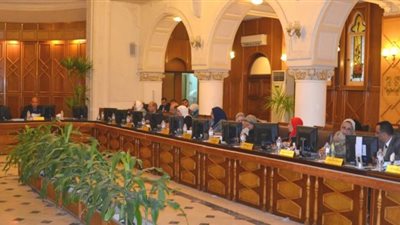 رئيس جامعة الاسكندرية يدعو لاتخاذ التدابير اللازمة في امتحانات نصف العام